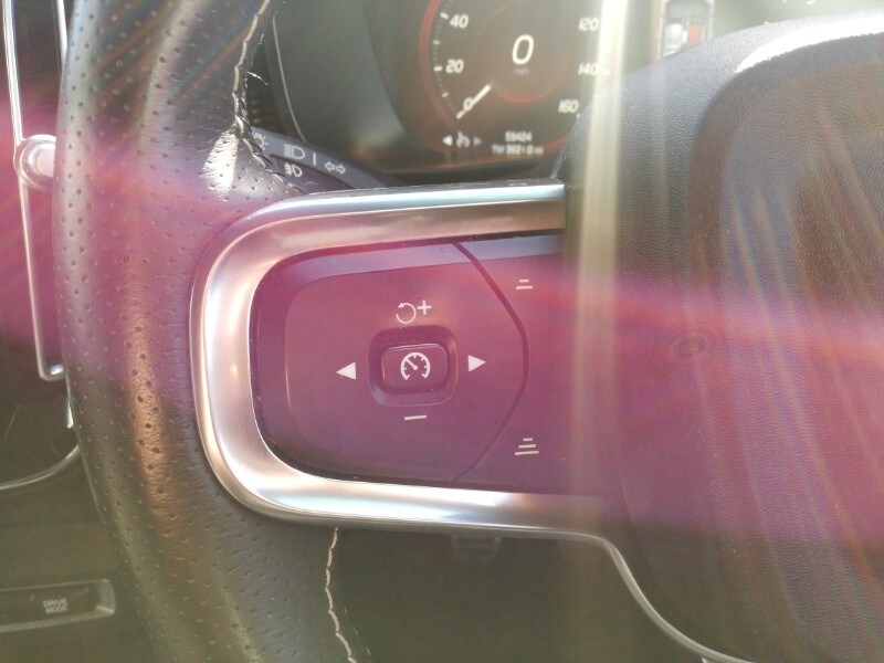 Used Volvo XC40 2021 for sale - 77751050: Photo 17