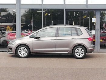 Used Volkswagen Golf SV 2016 for sale - 79092467: Photo