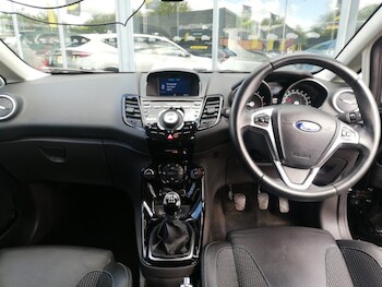 Used Ford Fiesta 2016 for sale - 78580365: Photo