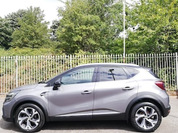 Used Renault Captur 2021 for sale - 79447887: Photo
