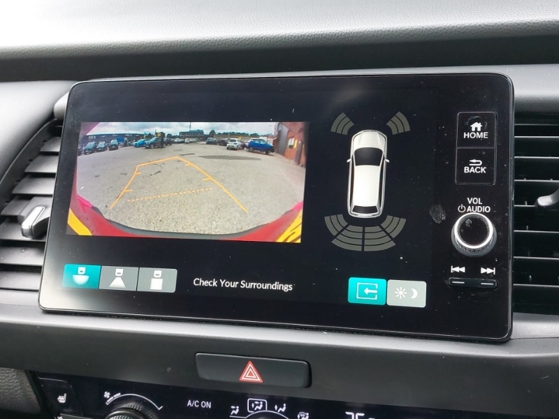 Used Honda Jazz 2023 for sale - 76920460: Photo 11