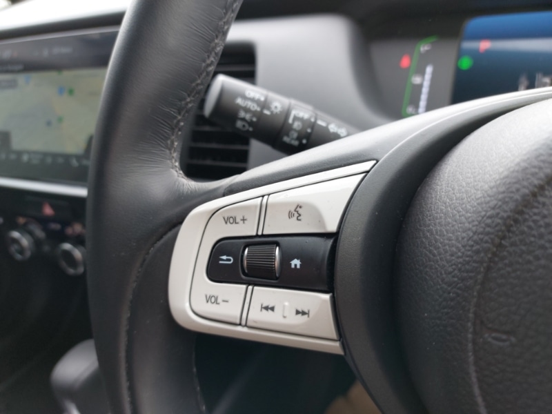 Used Honda Jazz 2023 for sale - 76920460: Photo 14