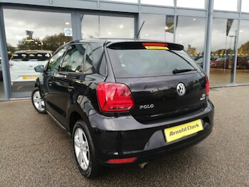 Used Volkswagen Polo 2017 for sale - 76478859: Photo