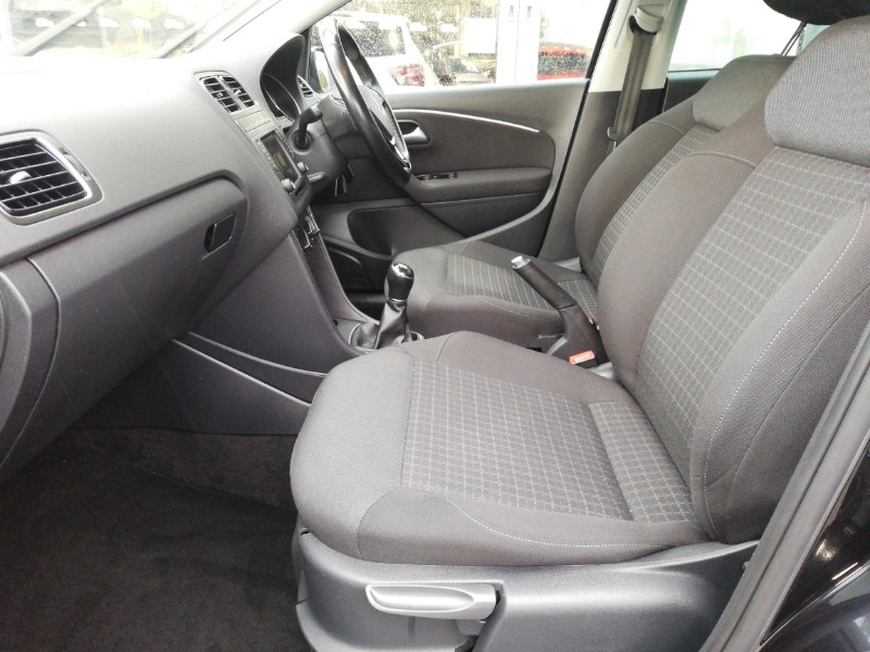 Used Volkswagen Polo 2017 for sale - 76478859: Photo 5