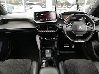 Used Peugeot 2008 2023 for sale - 78269379: Photo