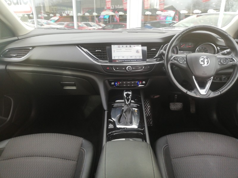 Used Vauxhall Insignia 2018 for sale - 77606248: Photo 2