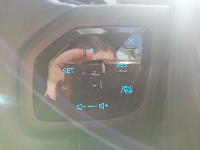 Used Ford Explorer 2025 for sale - 76920482: Photo 13