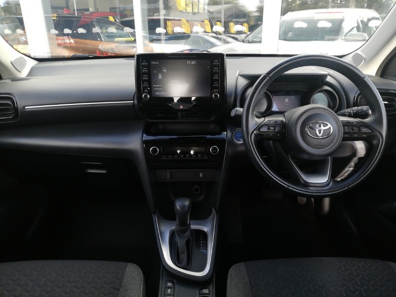 Used Toyota Yaris Cross 2022 for sale - 76959328: Photo 2