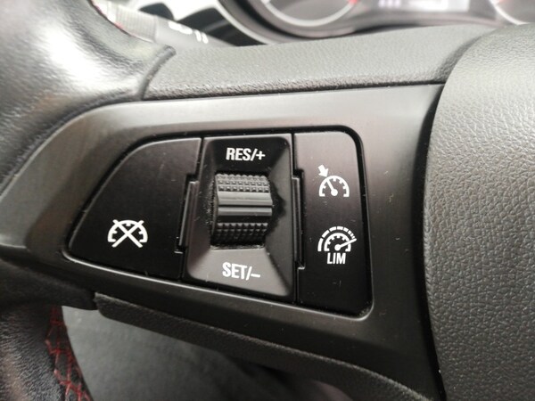 Used Vauxhall Corsa 2015 for sale - 76233601: Photo 10