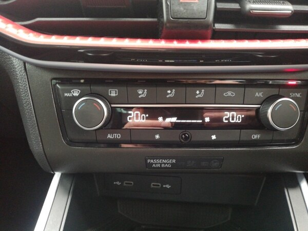 Used SEAT Arona 2023 for sale - 76221468: Photo 17