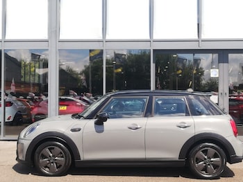 Used MINI Hatch 2022 for sale - 79092475: Photo