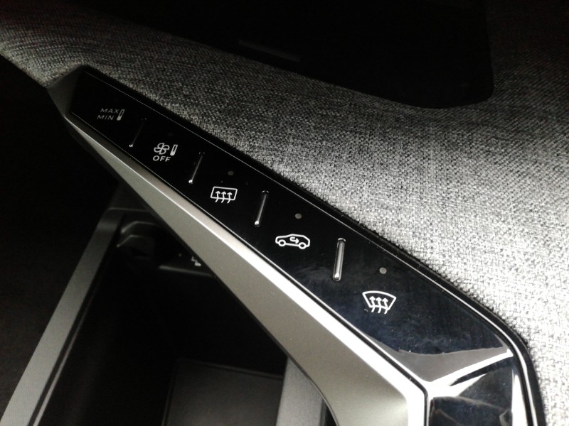 Used Peugeot 3008 2024 for sale - 77329755: Photo 14