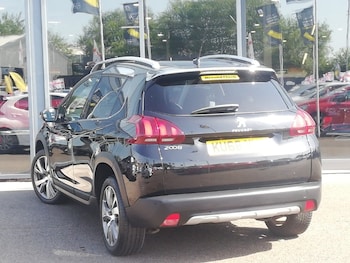 Used Peugeot 2008 2018 for sale - 79044374: Photo