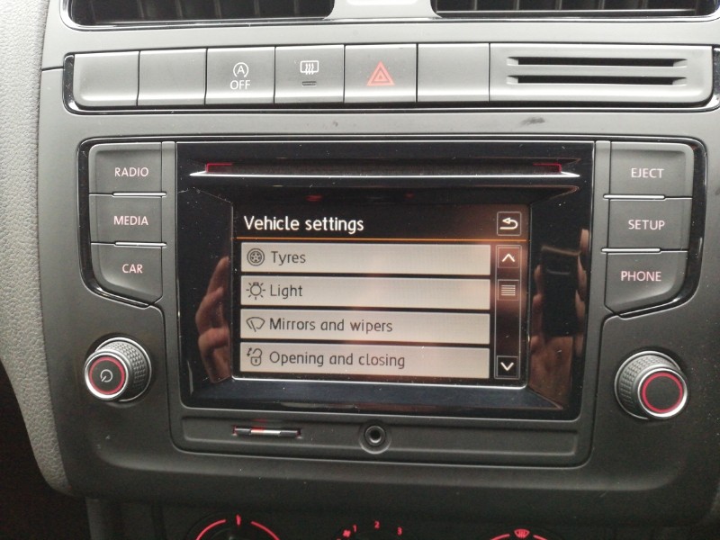 Used Volkswagen Polo 2015 for sale - 77419383: Photo 16