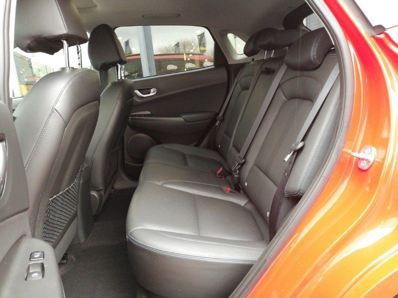 Used Hyundai KONA 2021 for sale - 77611114: Photo 6