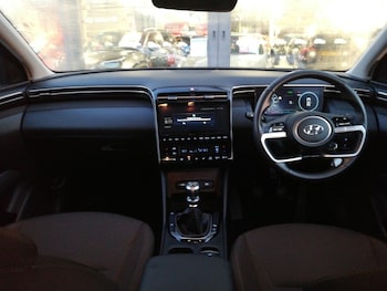 Used Hyundai TUCSON 2023 for sale - 77717086: Photo