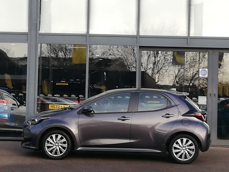 Used Toyota Yaris 2022 for sale - 76907018: Photo 4