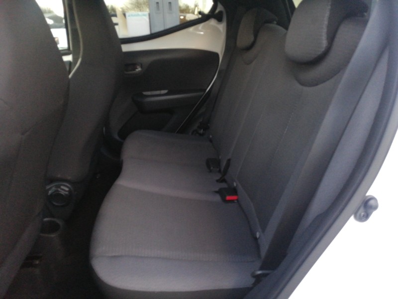 Used Toyota AYGO 2021 for sale - 76717958: Photo 6