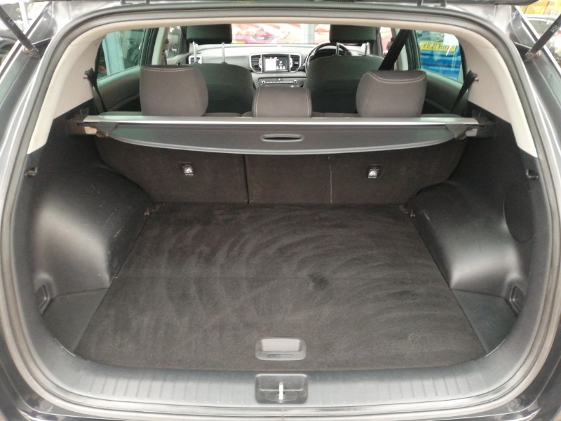 Used Kia Sportage 2018 for sale - 76579623: Photo 8