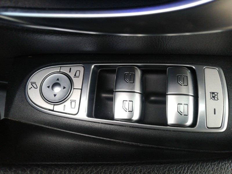 Used Mercedes-Benz E Class 2018 for sale - 77338260: Photo 12