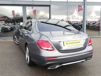 Used Mercedes-Benz E Class 2018 for sale - 77338260: Photo