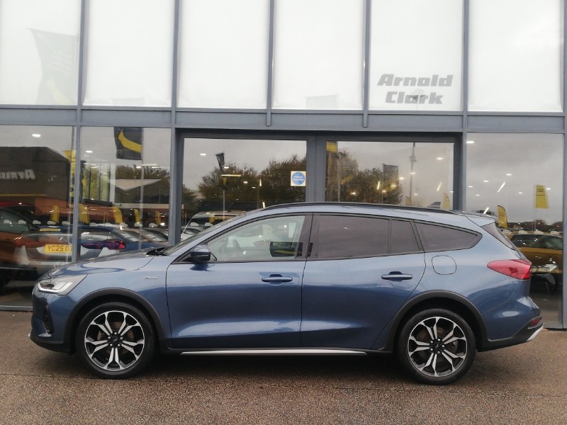 Used Ford Focus 2022 for sale - 76465296: Photo 4