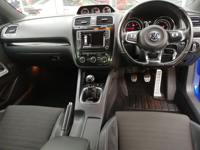 Used Volkswagen Scirocco 2015 for sale - 77173944: Photo 2