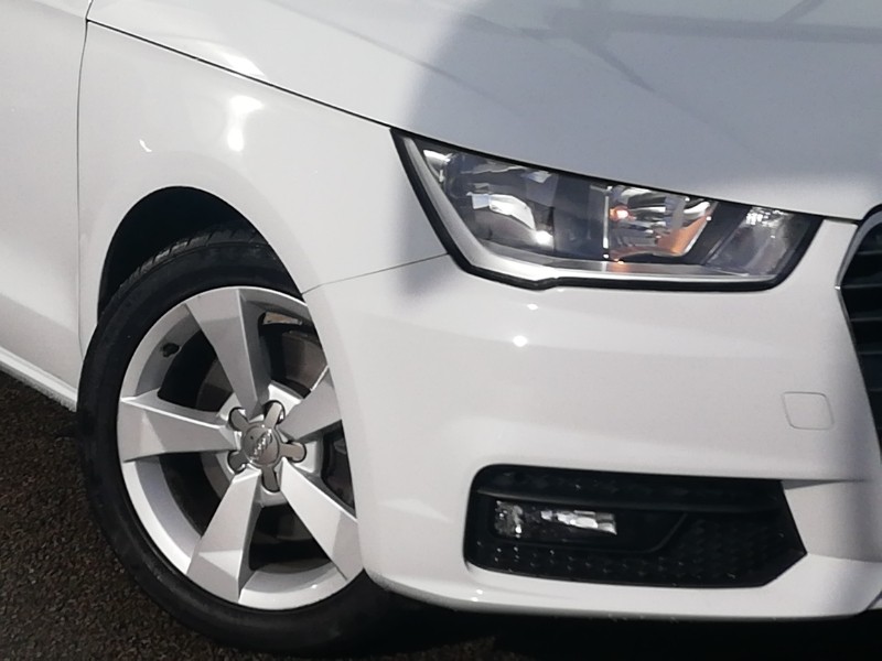 Used Audi A1 2018 for sale - 76365661: Photo 9