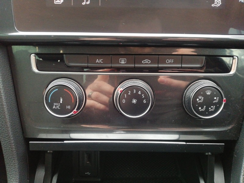 Used Volkswagen Golf 2019 for sale - 77548853: Photo 16