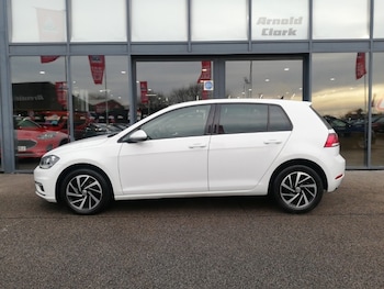 Used Volkswagen Golf 2019 for sale - 77548853: Photo