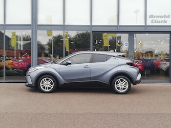 Used Toyota C-HR 2022 for sale - 75657054: Photo