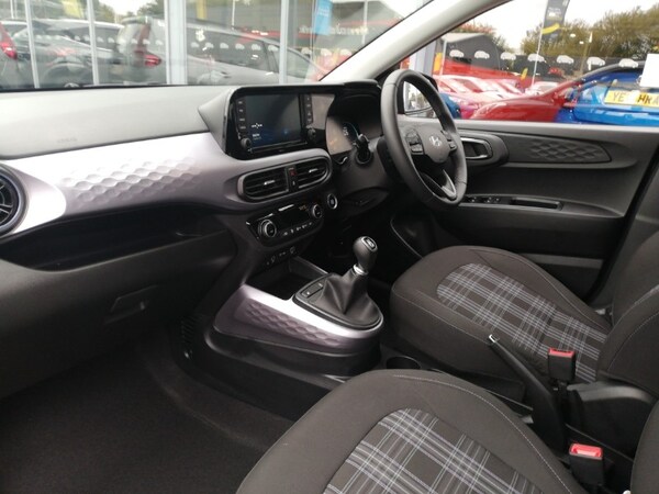 Used Hyundai i10 2024 for sale - 76238183: Photo 5