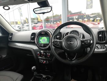 Used MINI Cooper 2019 for sale - 76066415: Photo