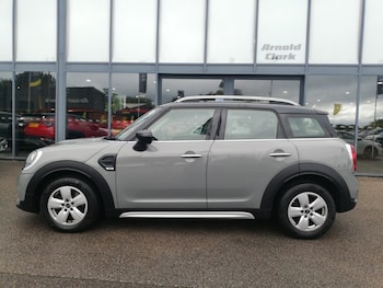 Used MINI Cooper 2019 for sale - 76066415: Photo