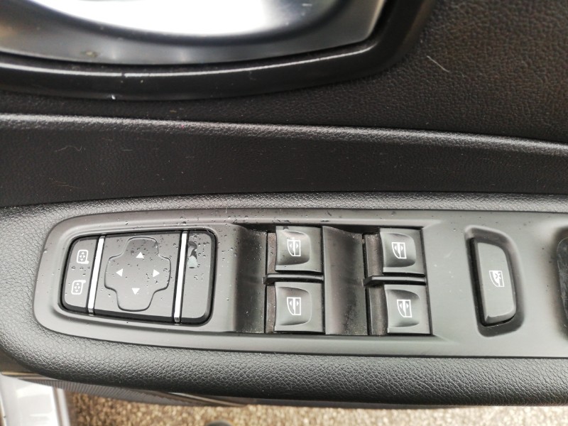 Used Renault Captur 2018 for sale - 77466869: Photo 12