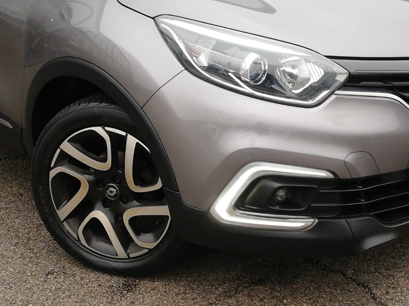 Used Renault Captur 2018 for sale - 77466869: Photo 9