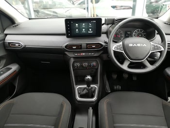 Used Dacia Sandero Stepway 2023 for sale - 79420320: Photo