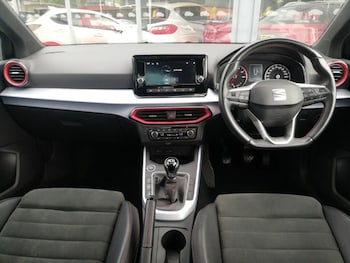 Used SEAT Arona 2023 for sale - 79336440: Photo
