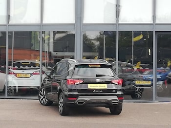 Used SEAT Arona 2023 for sale - 79336440: Photo