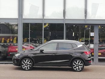 Used SEAT Arona 2023 for sale - 79336440: Photo