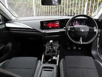 Used Vauxhall Astra 2023 for sale - 79707376: Photo