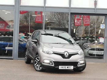 Used Renault Captur 2016 for sale - 77767609: Photo