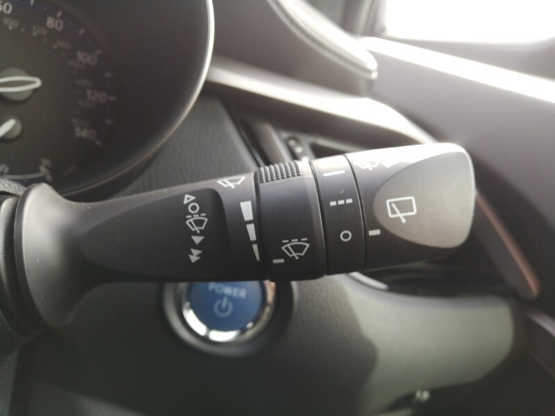 Used Toyota C-HR 2023 for sale - 78013329: Photo 18