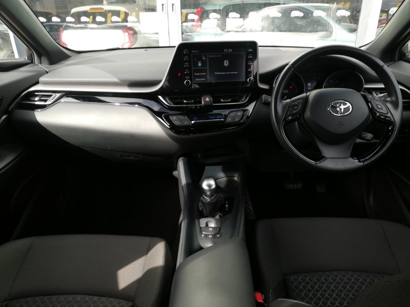 Used Toyota C-HR 2023 for sale - 78013329: Photo 2