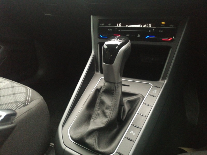 Used Volkswagen Polo 2024 for sale - 76195224: Photo 15