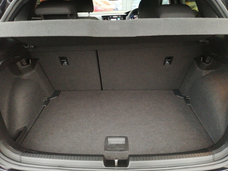 Used Volkswagen Polo 2024 for sale - 76195224: Photo 8