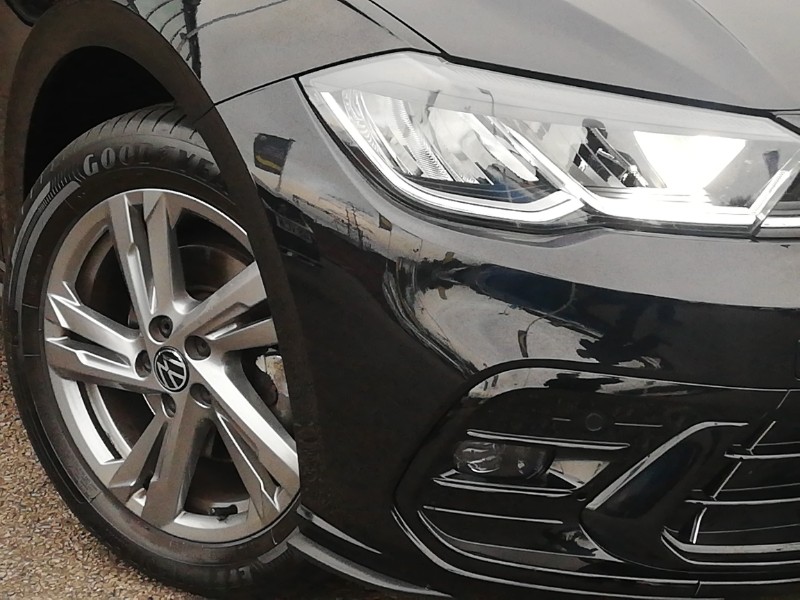 Used Volkswagen Polo 2024 for sale - 76195224: Photo 9