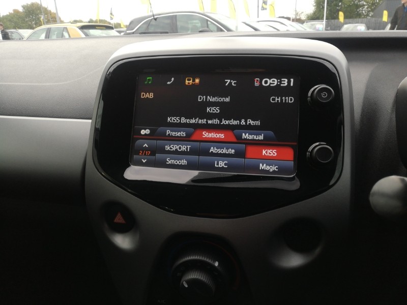 Used Toyota AYGO 2019 for sale - 76369717: Photo 19