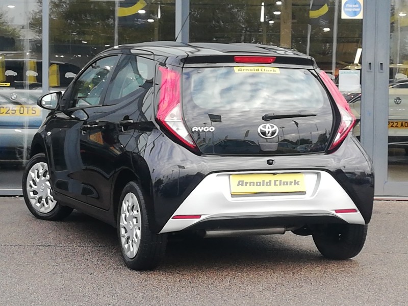Used Toyota AYGO 2019 for sale - 76369717: Photo 3