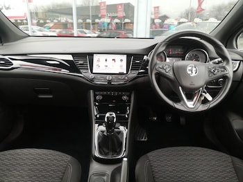 Used Vauxhall Astra 2017 for sale - 77522590: Photo
